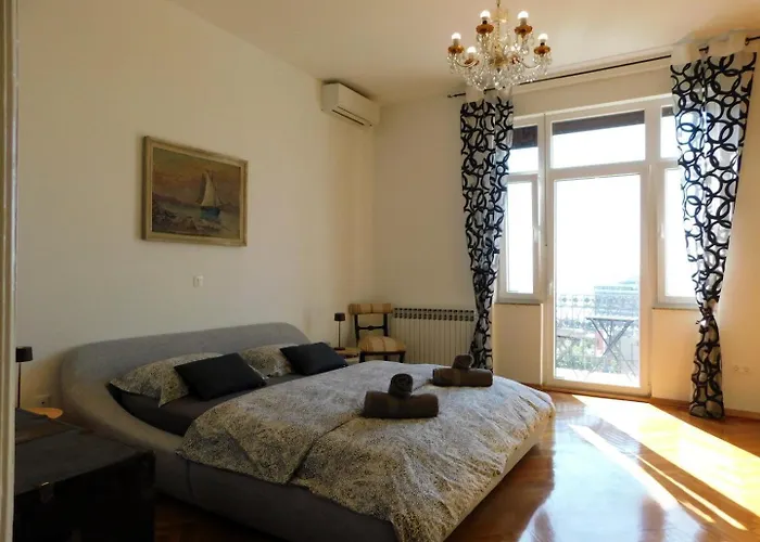 View * オパティヤ