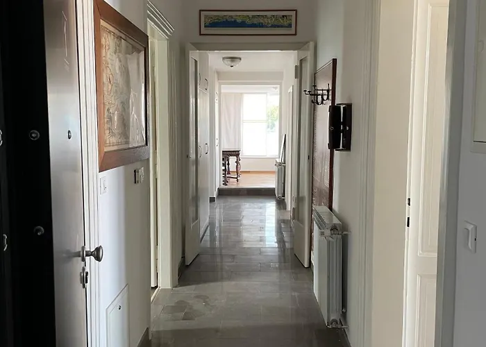 View アパート オパティヤ