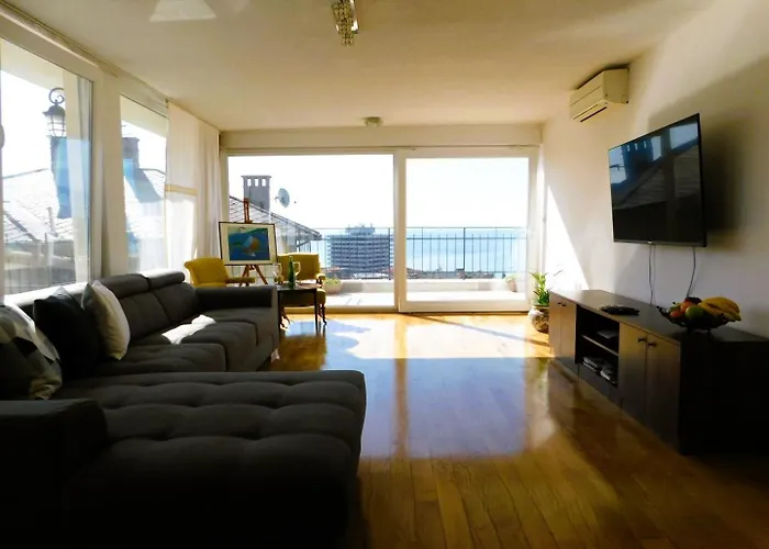 View Apartamento